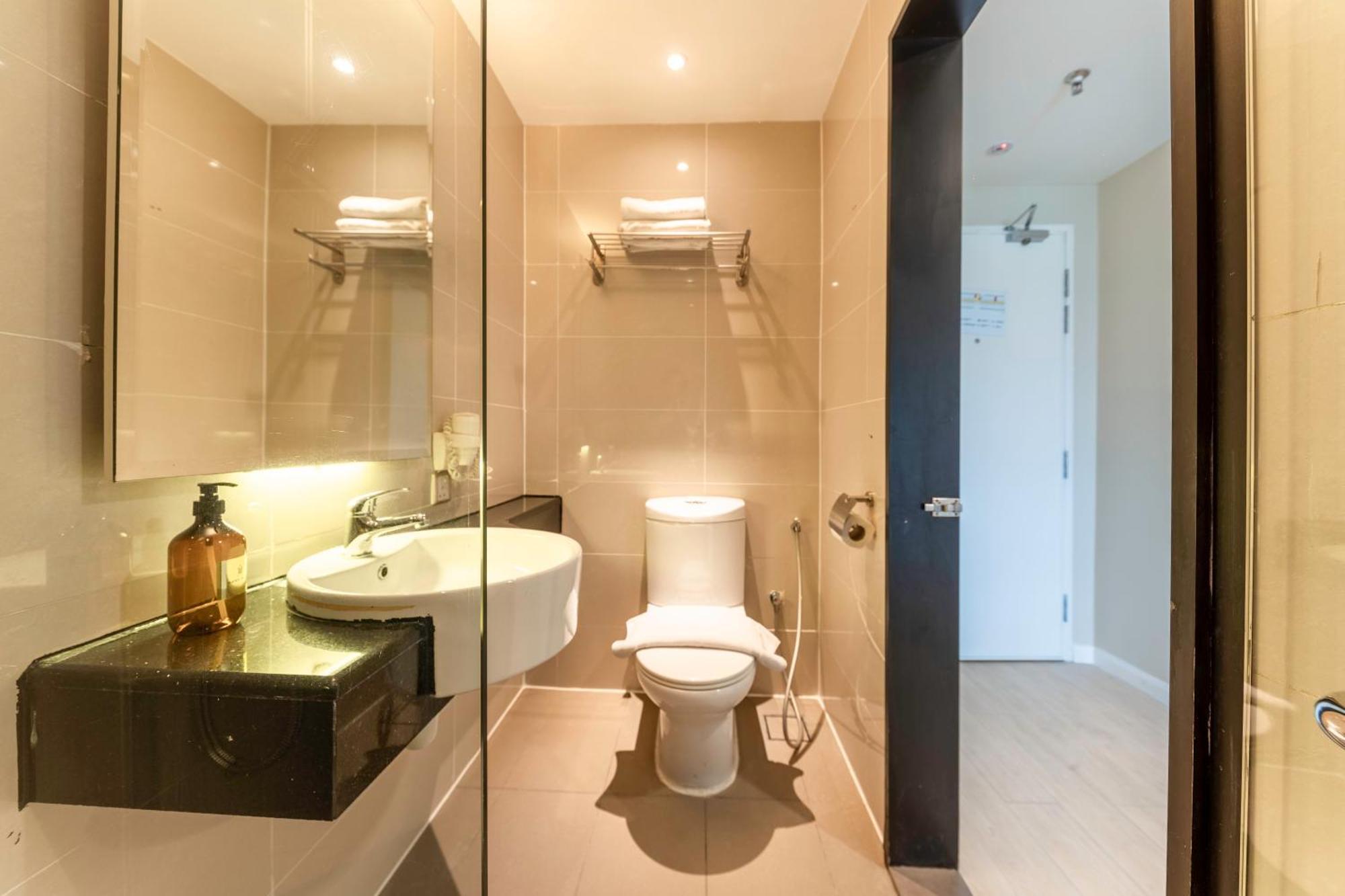 Hotel Greystone Centrestage Pj Petaling Jaya Esterno foto